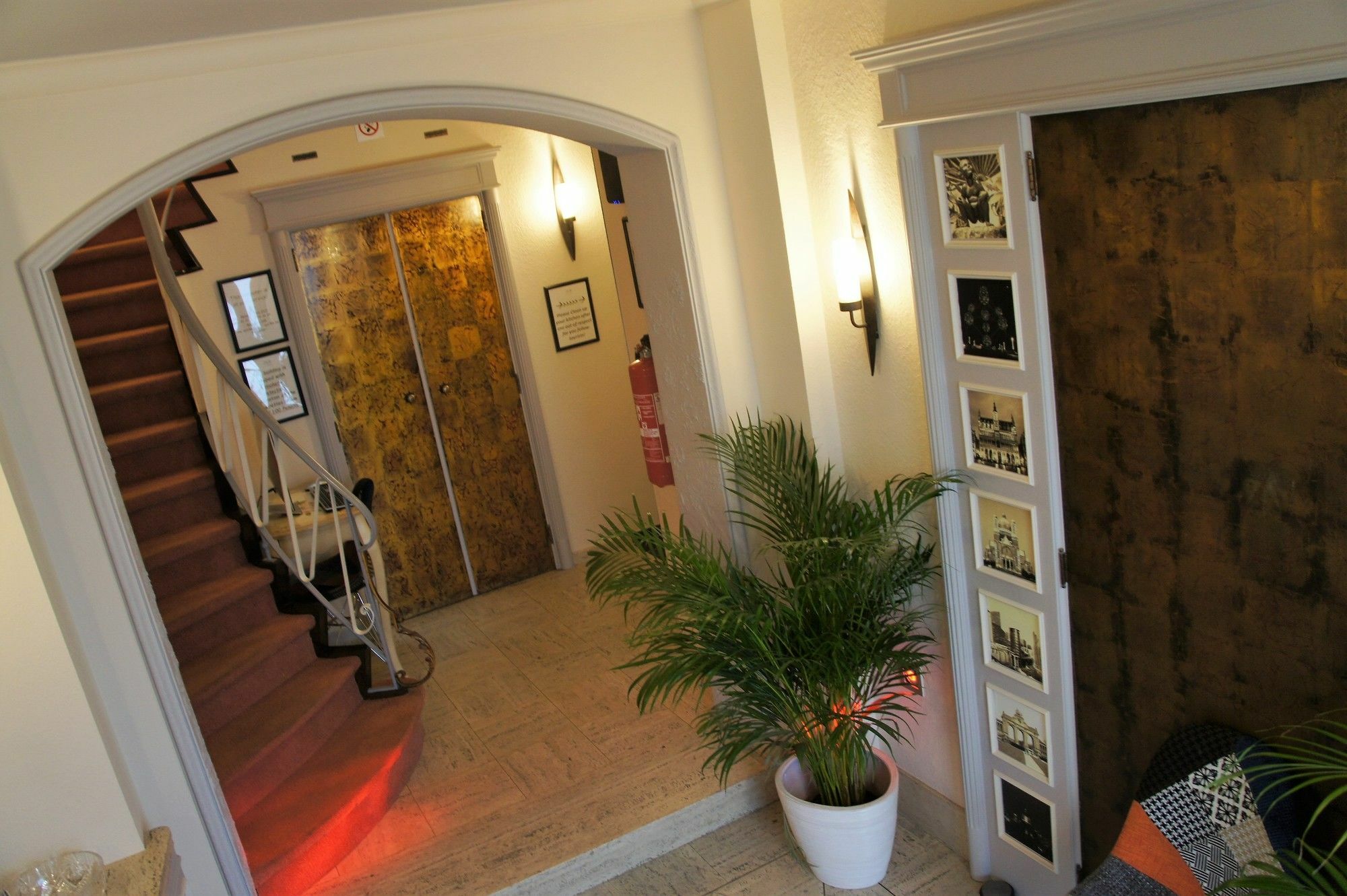 J And R Brussels City Apartment Extérieur photo